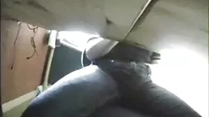 Άντρες Velhos Tomando Banho E Batendo Punheta